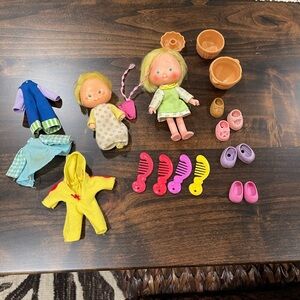 Lot of vintage Strawberry Shortcake items